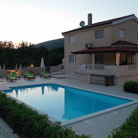 Villa Secret Beauty With Saltwater Pool Имотски Экстерьер фото