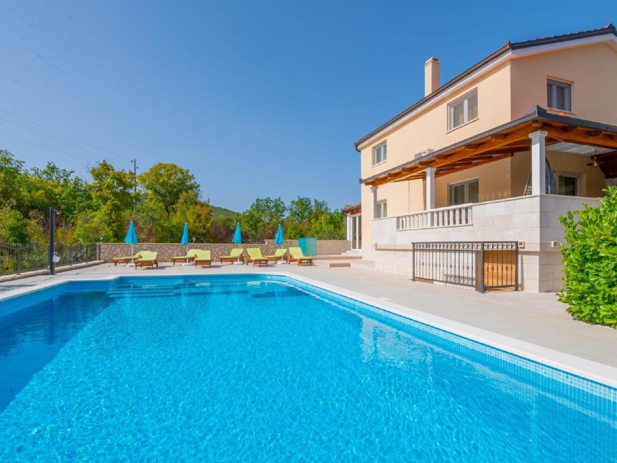 Villa Secret Beauty With Saltwater Pool Имотски Экстерьер фото